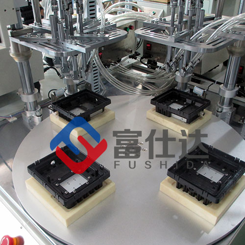 多工序拧螺丝设备