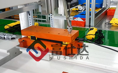 昆山自动锁螺丝机