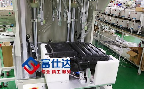 自动拧螺丝设备