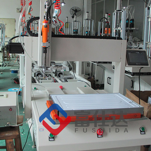 饮水机门锁螺丝设备